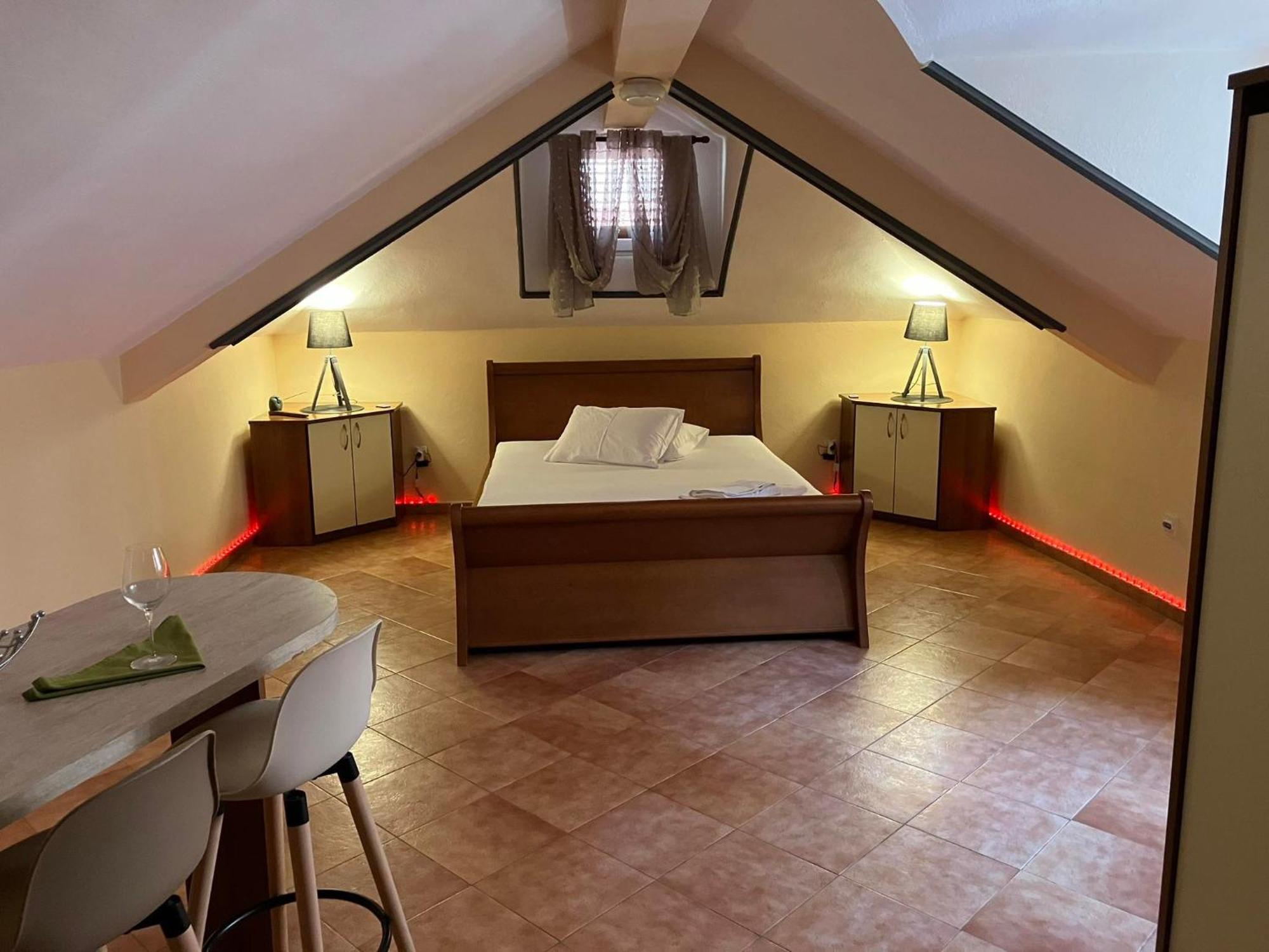 Apartments Kotor Old Town ภายนอก รูปภาพ