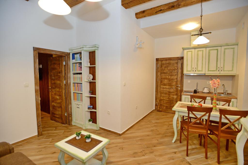 Apartments Kotor Old Town ภายนอก รูปภาพ